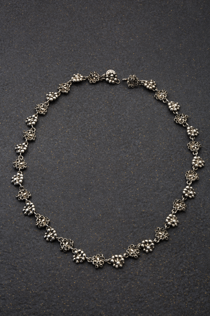 SF_ necklace, 34 pieces Sagraada series